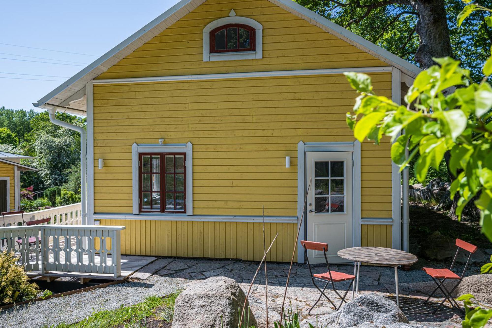 Borakra Bed & Breakfast Карлскруна Экстерьер фото